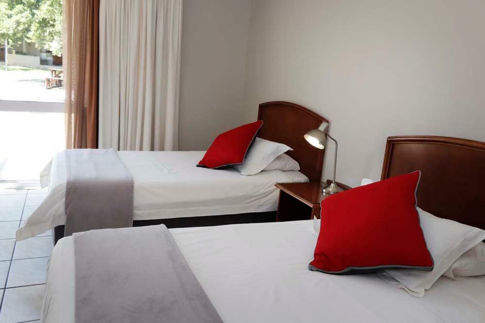 The Village Guesthouse เซียเรส ภายนอก รูปภาพ